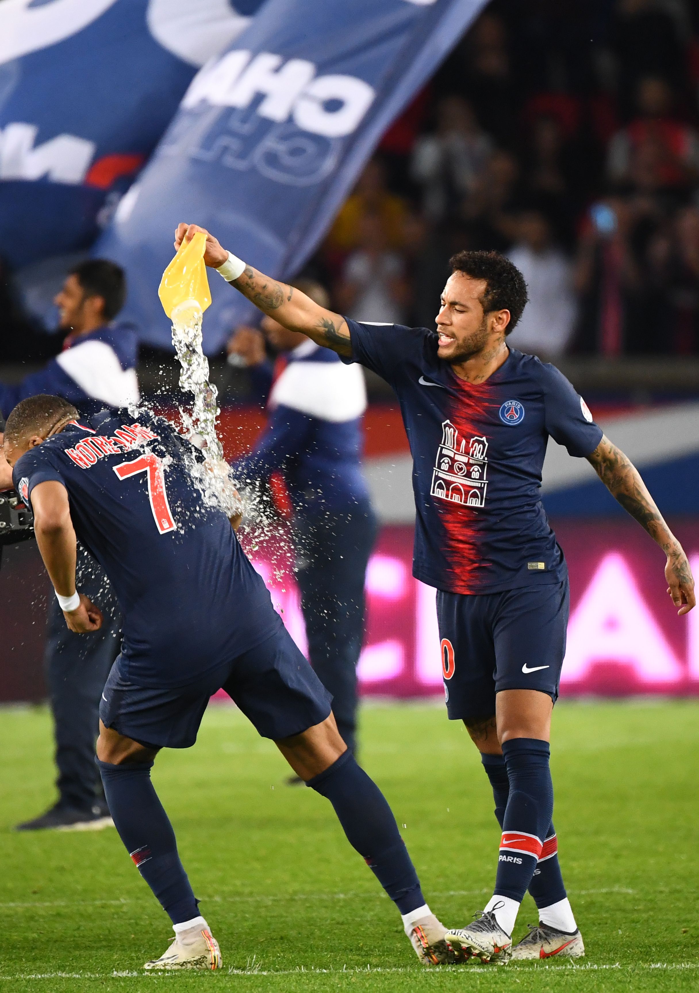 尽管各种信息指出拜仁不会买断雅克松，但其本人也无...