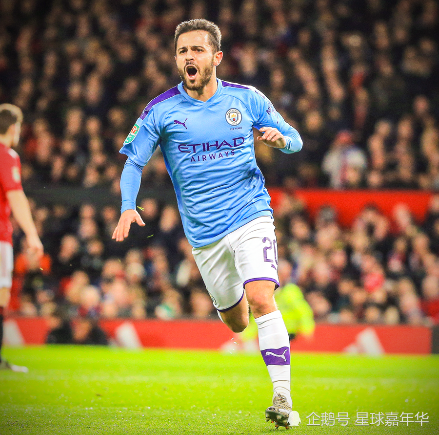 2025／26赛季英超：早起的曼联球迷有福了！曼联4-4伯恩茅斯（2025／26英超｜清晨不虚此行：曼联与伯恩茅斯4-4上演进球大战）