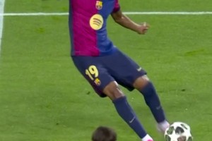 记者：维尼修斯女友在美国涉嫌欠税，可能无法陪他参加世界杯（据记者报道，维尼修斯女友涉在美欠税，或无法陪同出征世界杯）