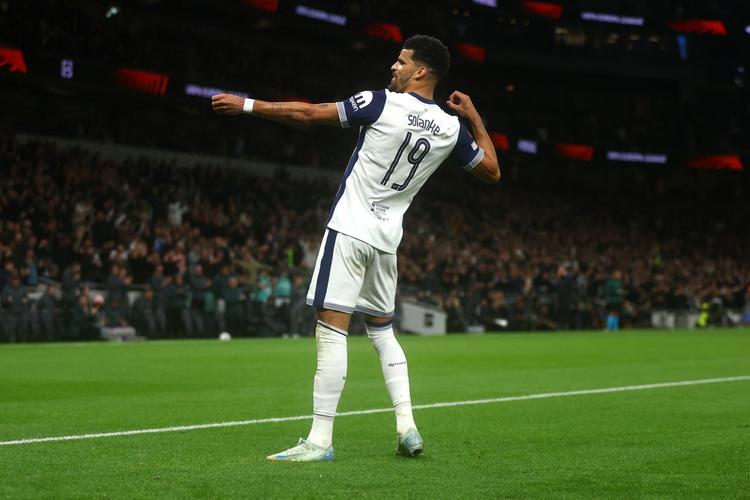 迈阿密国际获得第30届美职联总冠军，是第十六支夺冠球队