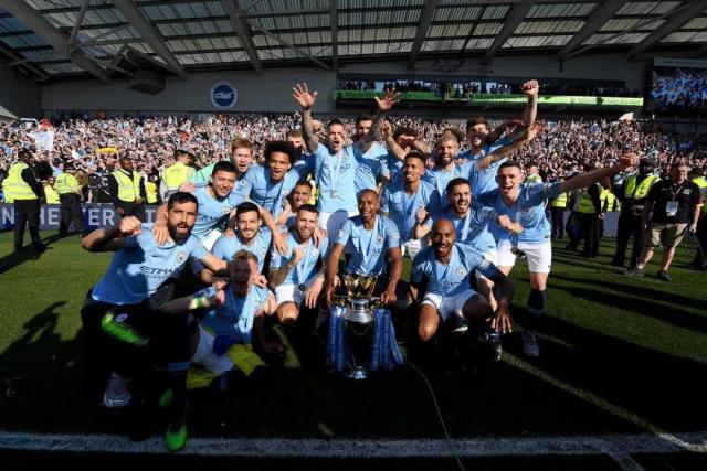 被罚下2人后输球！皇马电视台愤怒：内格雷拉制造的裁判（两人被罚下仍吞败！皇马电视台怒批：出自内格雷拉体系的裁判）