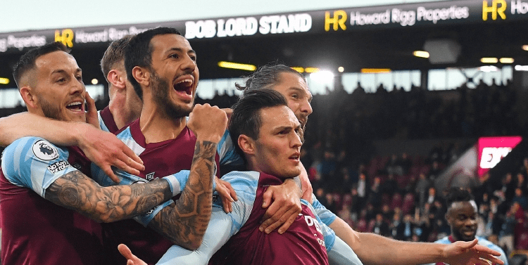 三分一箭穿心，全场沸腾（一记三分穿网，全场瞬间引爆）