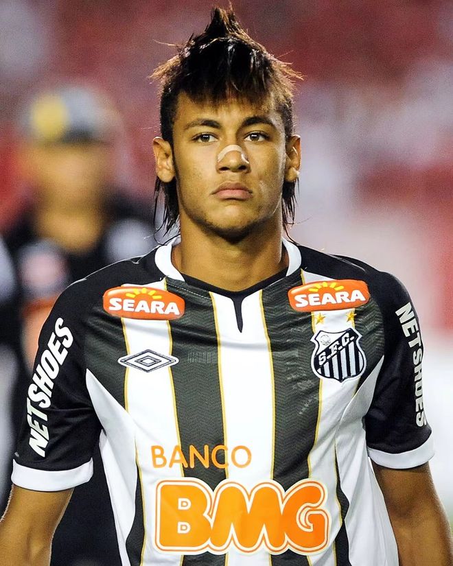 球星赛后哭了，太真实（赛后落泪的球星，真情流露）