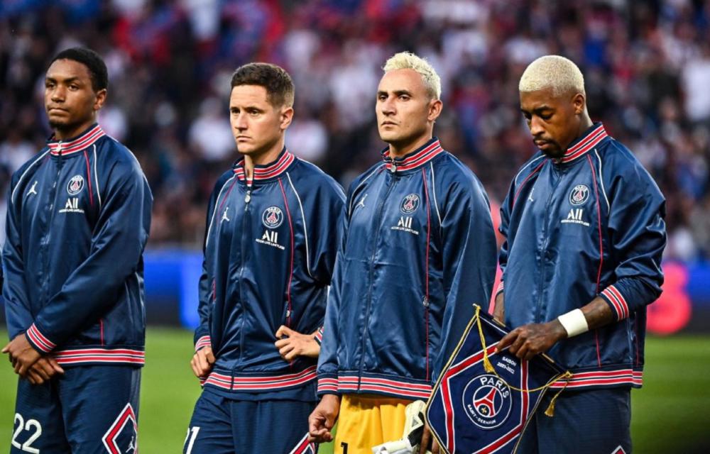 上肢力量对足球的重要性（上肢力量在足球中的关键作用）