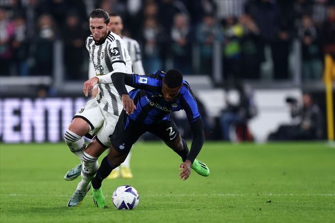 西海岸区领导：中超各队运营都很困难，政府部门必须要支持（西海岸区领导称中超俱乐部运营艰难，呼吁政府部门加大支持）