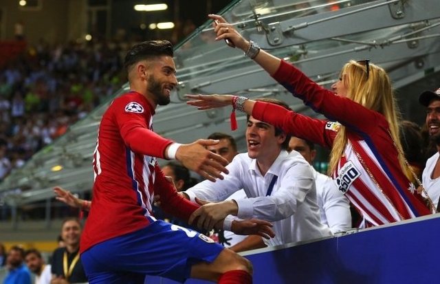 龙赛罗：这支皇马根本不会踢球，他们骗了我们所有人（龙赛罗痛批皇马：这支球队完全不会踢球，所有人都被蒙蔽了）