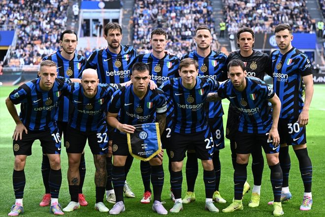 津门虎将在11月16日举办年票球迷开放日活动，共100个名额（津门虎11月16日举行年票球迷开放日，限额100人）