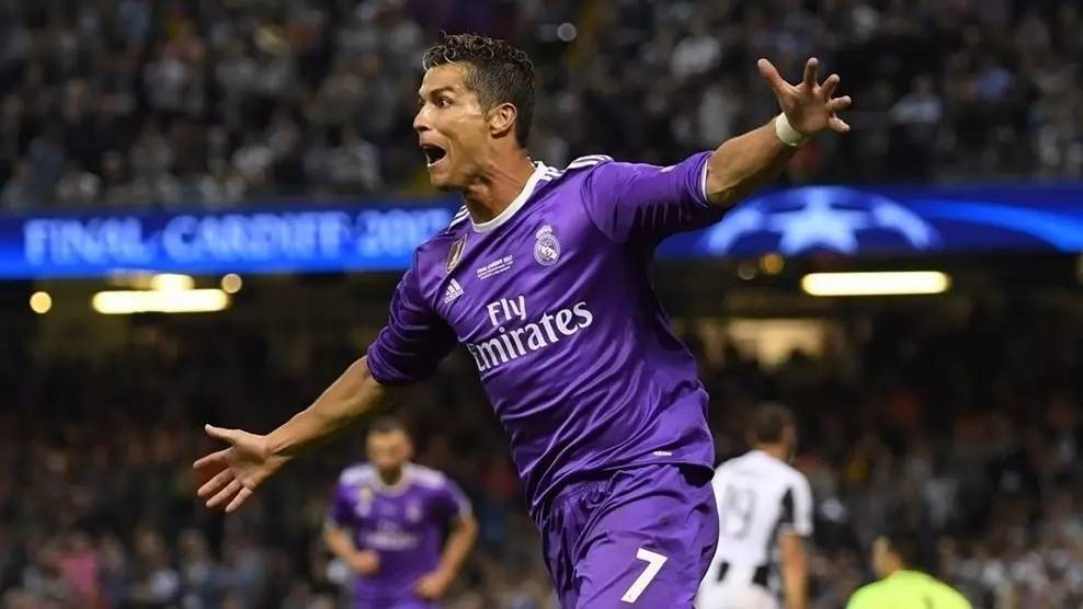 AC米兰门将表现神勇（AC米兰门将神扑连连）