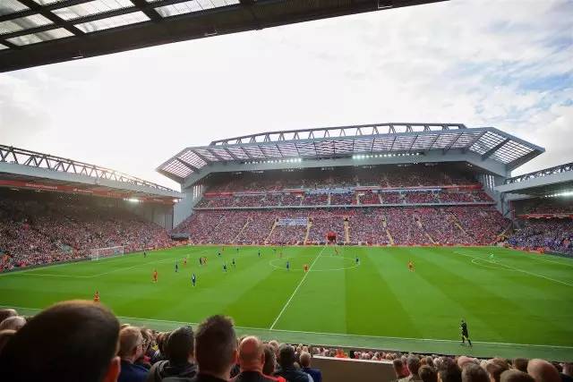 安德森：河南是一支强队，我喜欢他们踢的这种进攻式足球（安德森：河南实力强劲，我欣赏他们的进攻型打法）