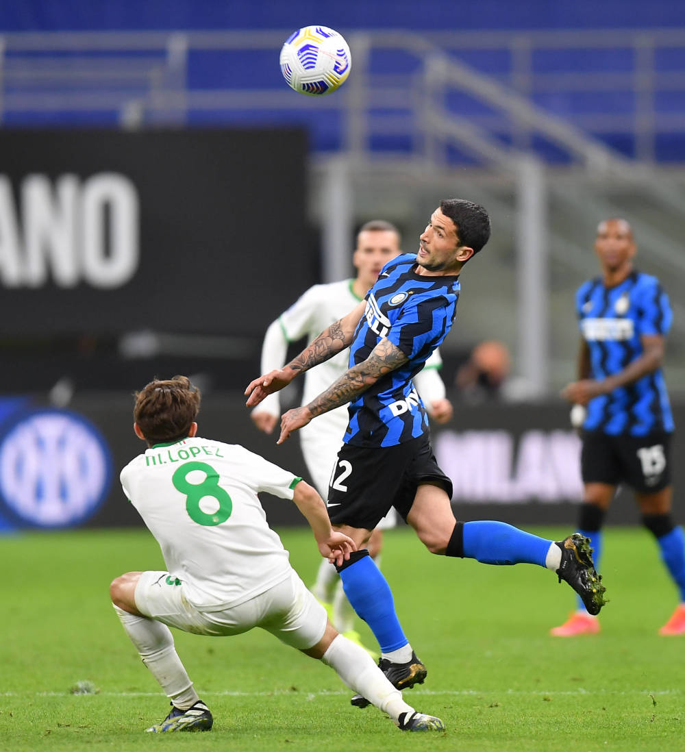 利物浦欧冠客场取分战平切尔西（利物浦欧冠客战切尔西收获一分）