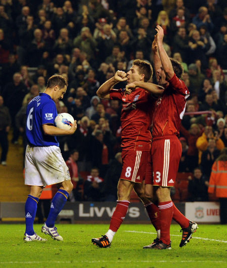 姆巴佩：在皇马不赢球就会被指责，我们想赢得今年所有冠军（姆巴佩：在皇马不胜必遭批评，我们志在包揽今年全部冠军）