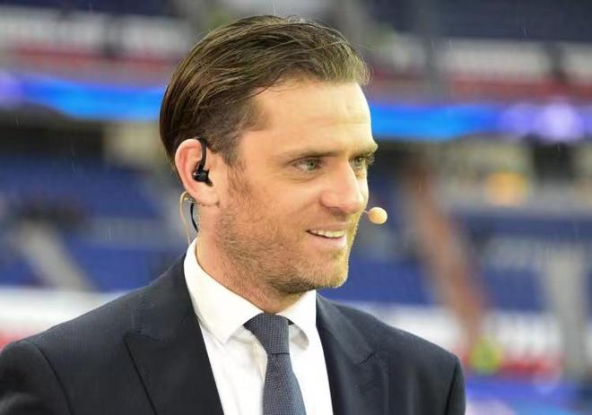 戴格诺特：杰威和肯威对浓眉防守很出色，但他今天表现也挺反常（戴格诺特：杰威与肯威限制浓眉很出色，但他今天确实有些反常）